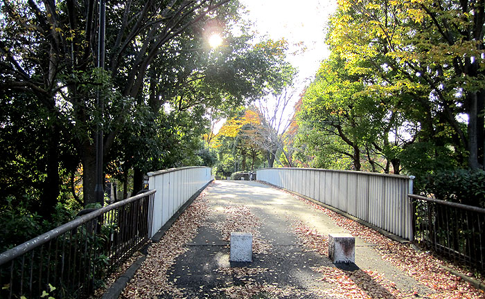 ささやき橋